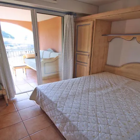 Port Marine Apartment Sainte-Maxime Exterior photo