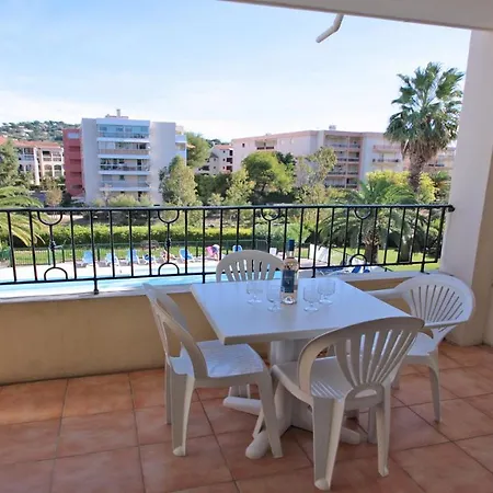 Port Marine Apartment Sainte-Maxime Exterior photo
