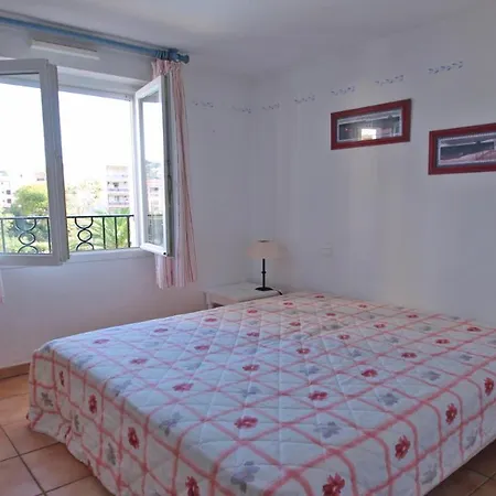 Port Marine Apartment Sainte-Maxime Exterior photo