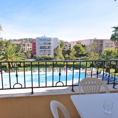 Port Marine Apartment Sainte-Maxime Exterior photo