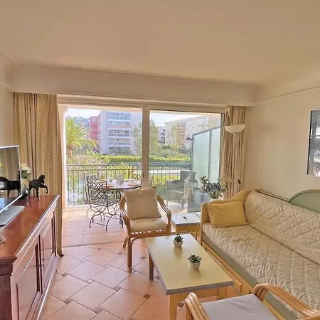 Port Marine Apartment Sainte-Maxime Exterior photo