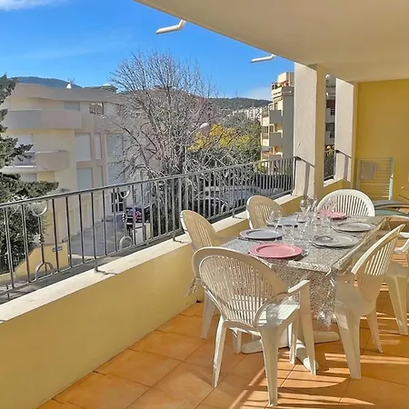 Port Marine Apartment Sainte-Maxime Exterior photo