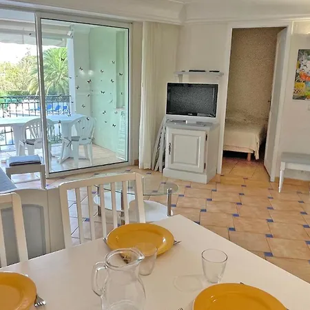 Port Marine Apartment Sainte-Maxime Exterior photo