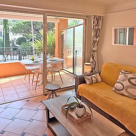 Port Marine Apartment Sainte-Maxime Exterior photo