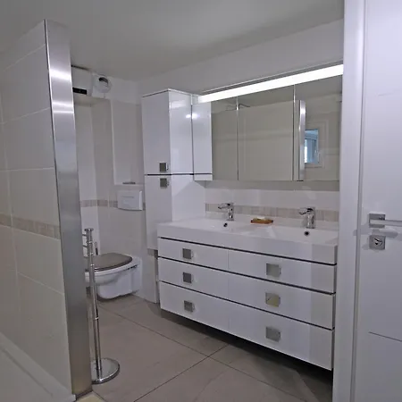Port Marine Apartment Sainte-Maxime Exterior photo