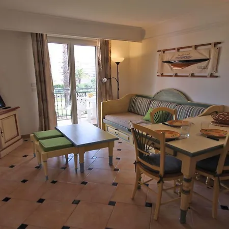 Port Marine Apartment Sainte-Maxime Exterior photo