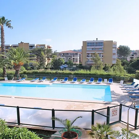 Port Marine Apartment Sainte-Maxime Exterior photo