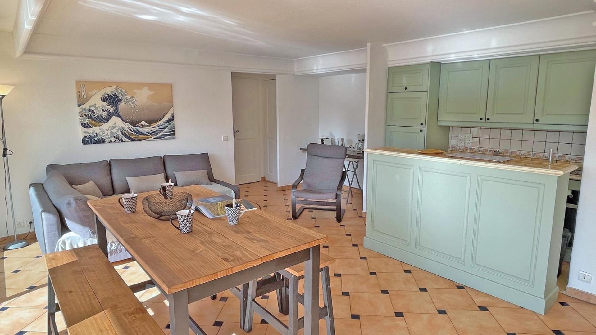 Port Marine Apartment